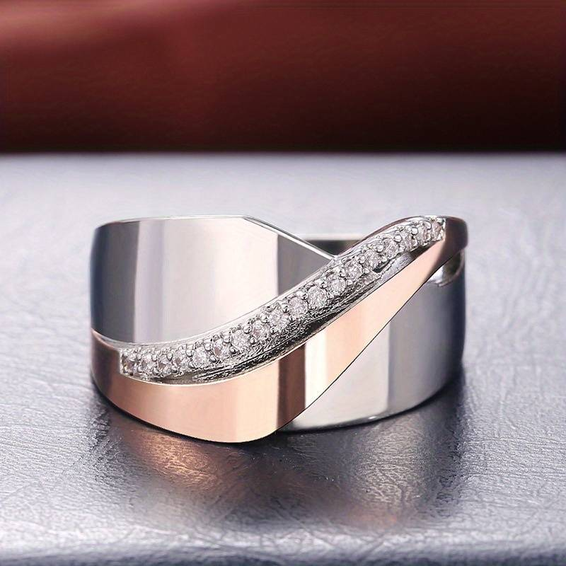 Maria Vintage Rose Gold Accent Ring