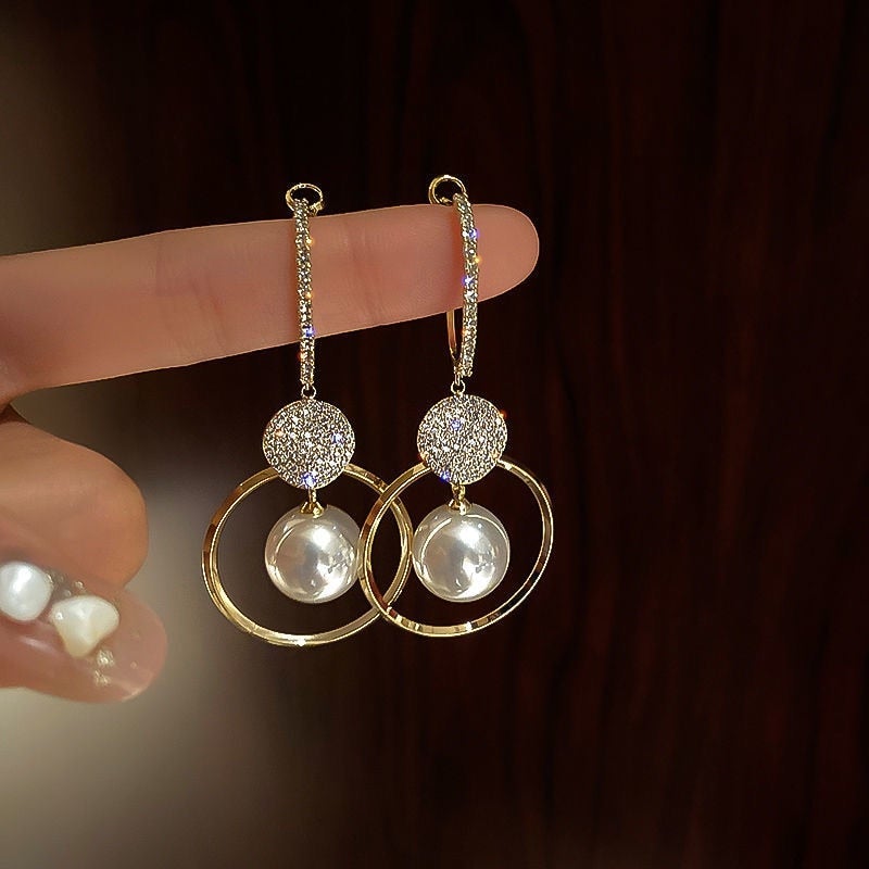 Zerra Luxury Earrings with Cultured Pearls and Zirconia
