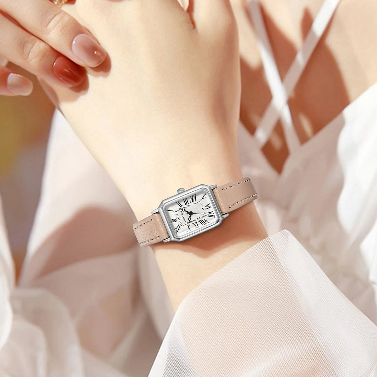 Clara™ Minimalist Mesh Watch