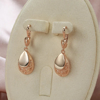 Merel Teardrop Earrings